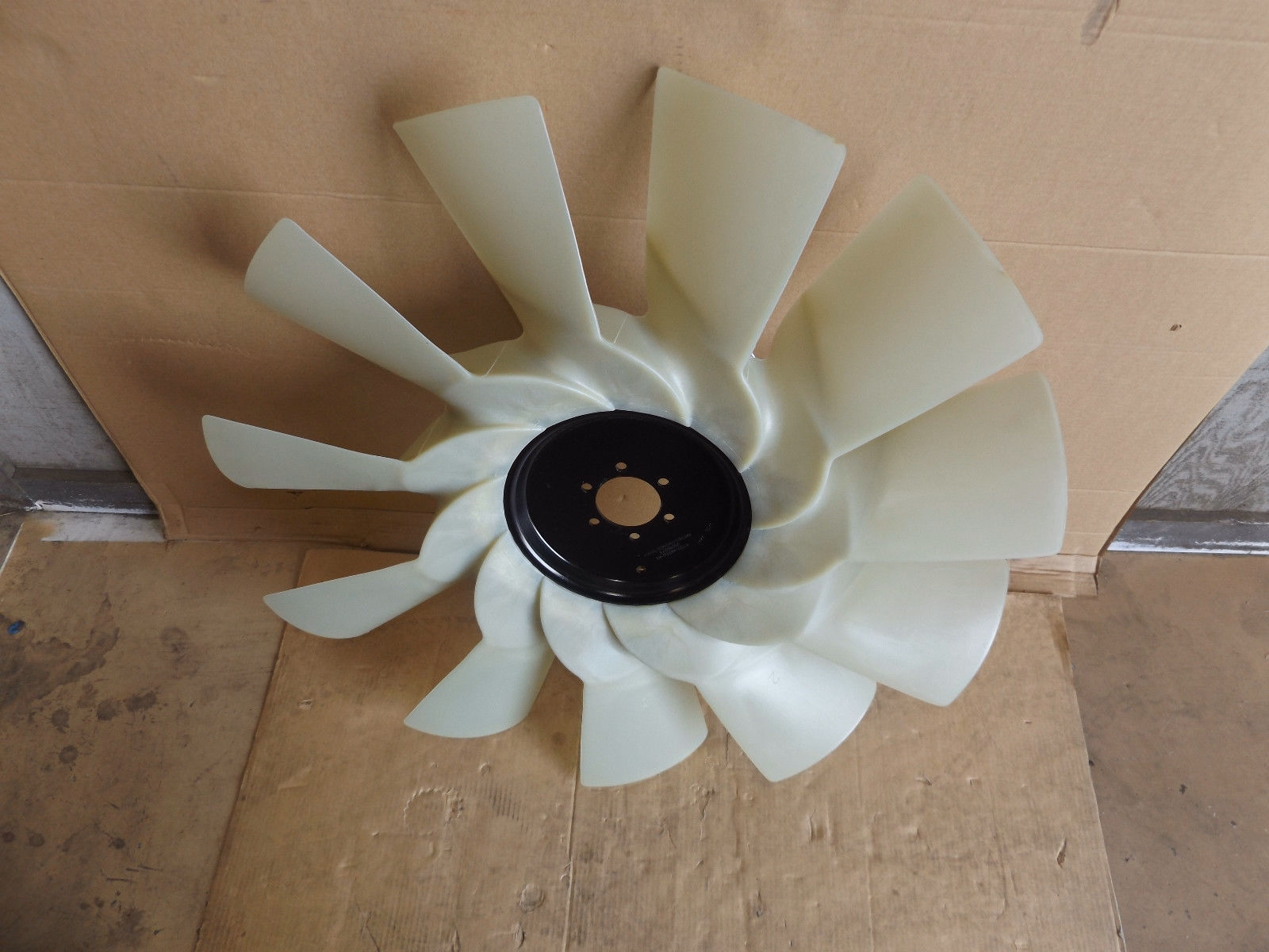Volvo Engine 20890279 Cooling Fan