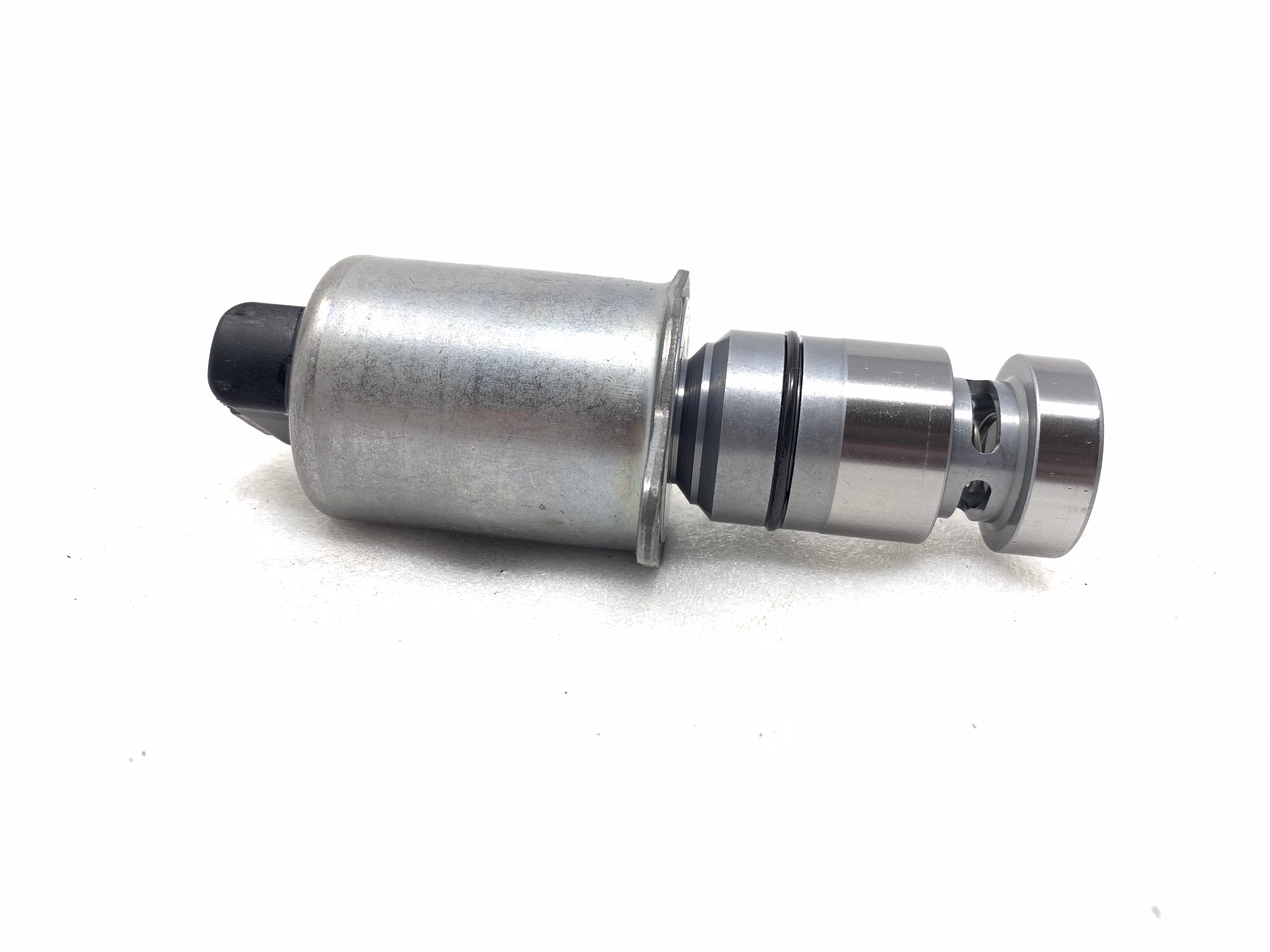 Mack Truck 23871480 Control Valve, Piston Cooling Jet