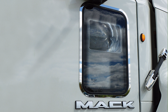 Mack Truck Granite Passenger Door Window Trim 3281-MSS227