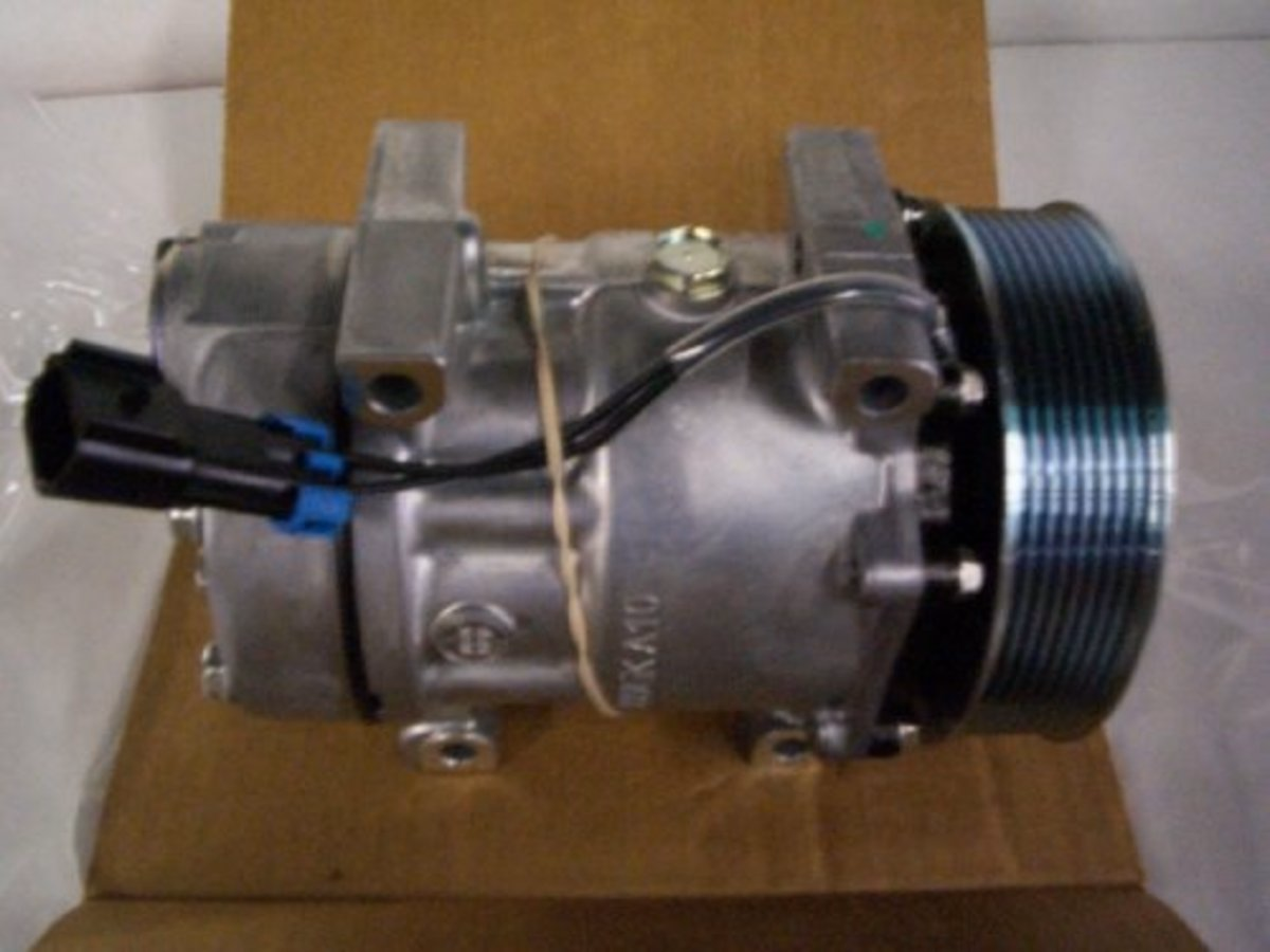 Volvo Truck 85126010 AC Compressor